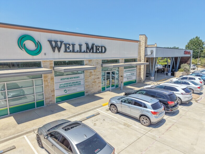 More Photos Of 500 Fort Worth Dr, Denton Storefront Retail Office For Sale