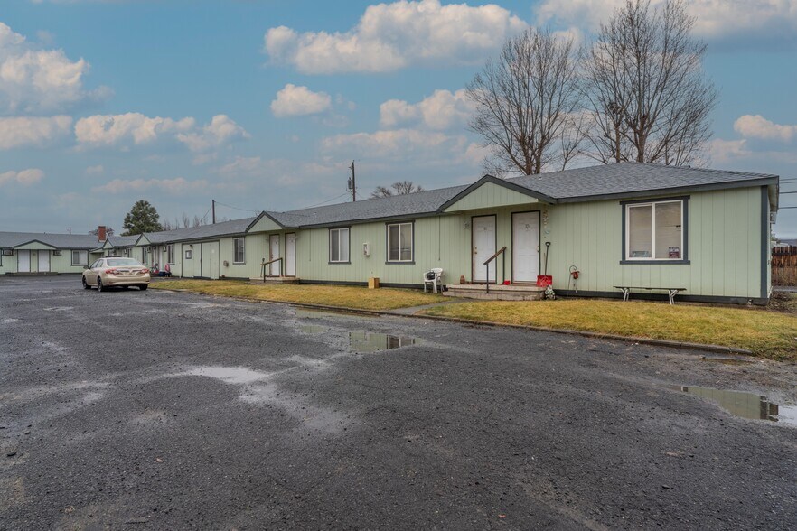 More Photos Of 68 W Hwy 28, Soap Lake Apartments For Sale