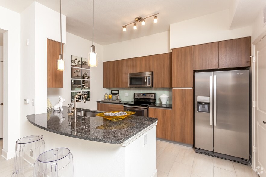 Primary Photo Of 20000 W Dixie Hwy, Miami Unknown For Lease