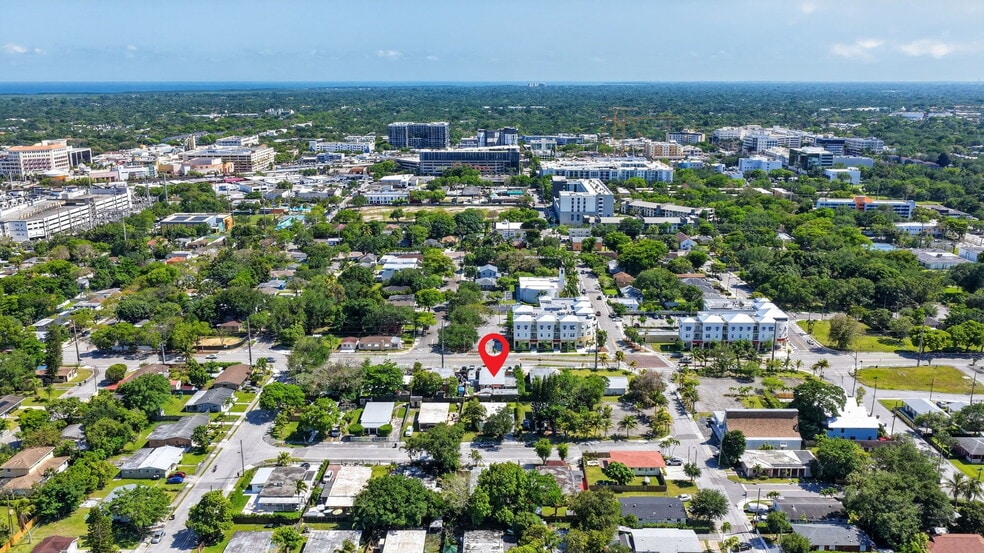 More Photos Of 5925 SW 64th St, South Miami Multifamily For Sale