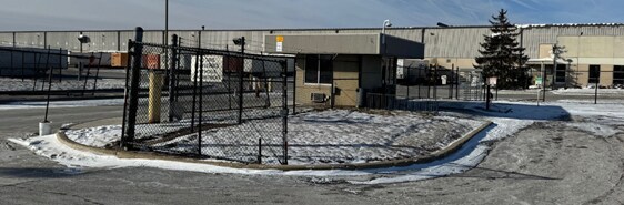 More Photos Of 3095 Corporate Dr, Dekalb Distribution For Lease