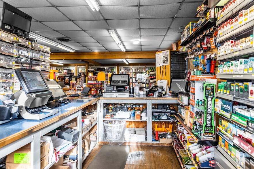 More Photos Of 110 Downeast Hwy, Ellsworth Convenience Store For Sale