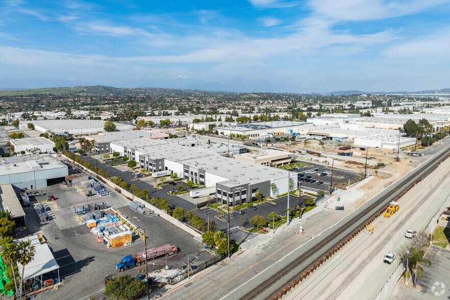 More Photos Of 18217-18233 E Railroad St, City of Industry Warehouse For Lease