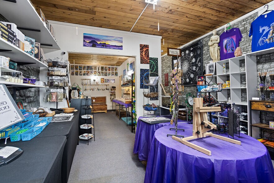 More Photos Of 2001 8th Ave SE, Minot General Retail For Sale