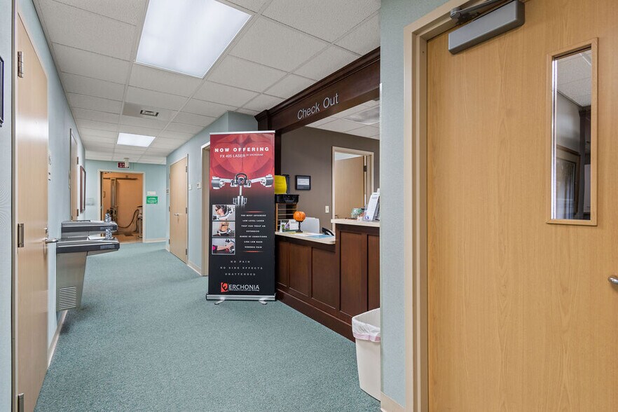 More Photos Of 2559 37th Ave, Columbus Medical For Sale