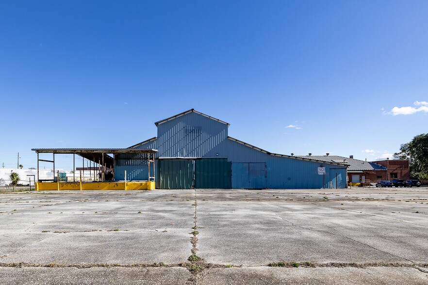 More Photos Of 2127 Hubbard St, Jacksonville Manufacturing For Sale