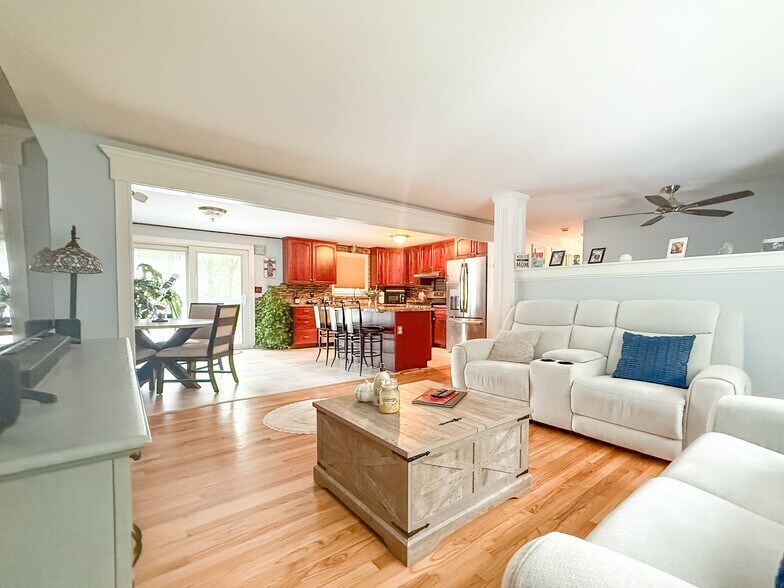 More Photos Of Bay Road, North Easton Specialty For Sale