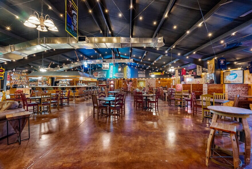 More Photos Of 3801 Happy Bend Rd, Atkins Restaurant For Sale