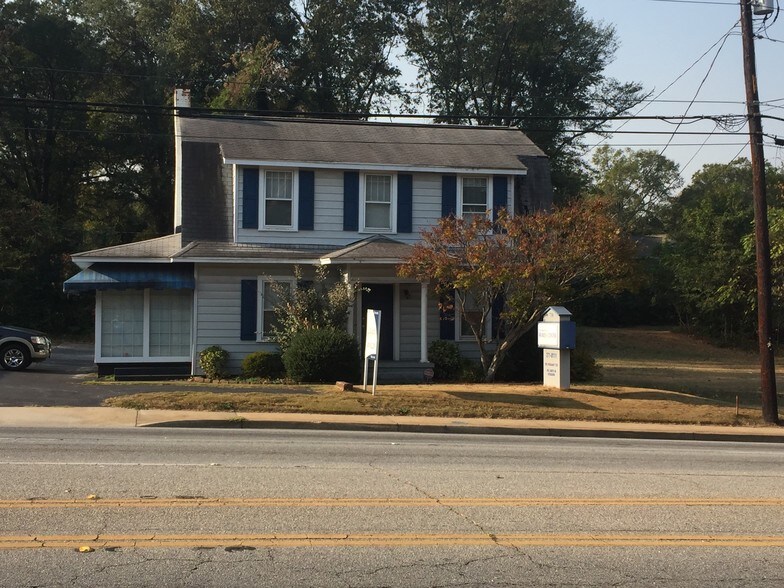 More Photos Of 710 Laurens Rd, Greenville Office For Sale