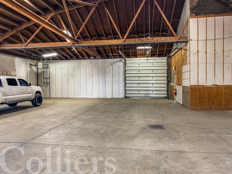 More Photos Of 747 S 13th St, Boise Showroom For Lease