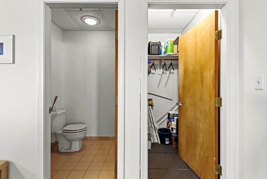 More Photos Of 111 Boston Post Rd, Sudbury Office For Sale