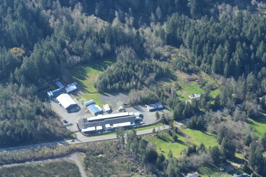 More Photos Of 16371 E State Route 3, Allyn Distribution For Lease