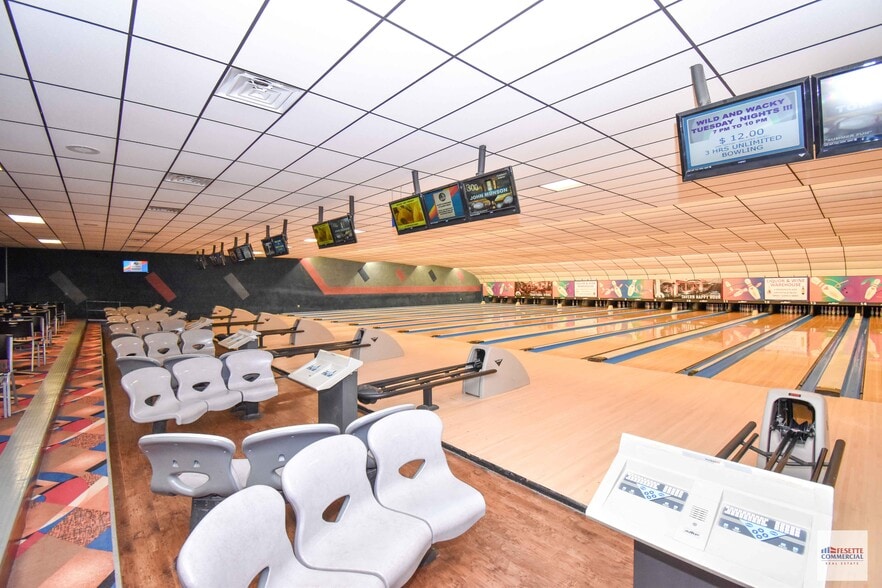 More Photos Of 28 N Bowl Ln, Plattsburgh Sports And Entertainment For Sale