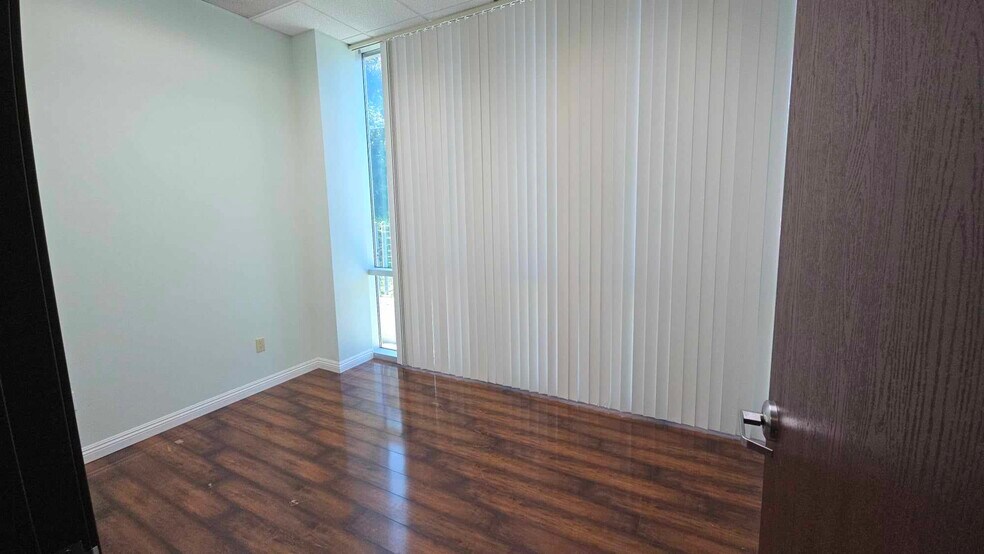 More Photos Of 15775 Laguna Canyon Rd, Irvine Medical For Lease