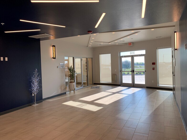 More Photos Of 3110 N Interstate Dr, Norman Office For Lease