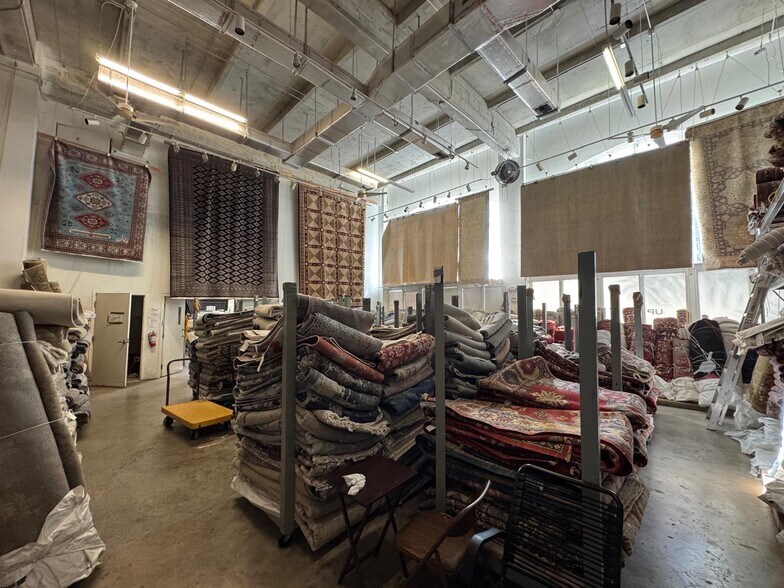 More Photos Of 2801 Biscayne Blvd, Miami Freestanding For Lease