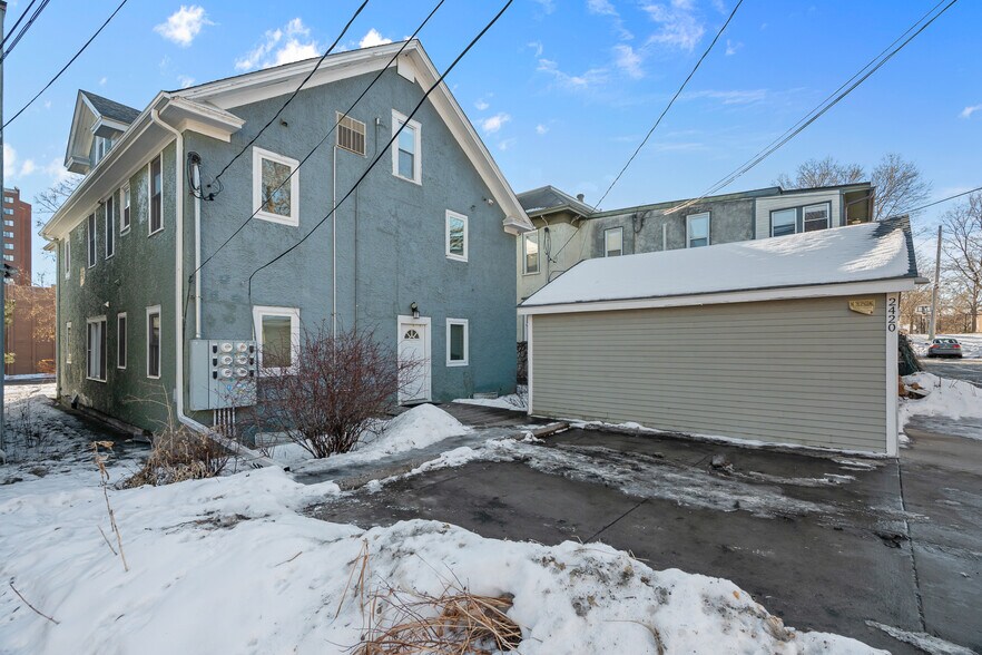More Photos Of 2420 4th Ave S, Minneapolis Apartments For Sale