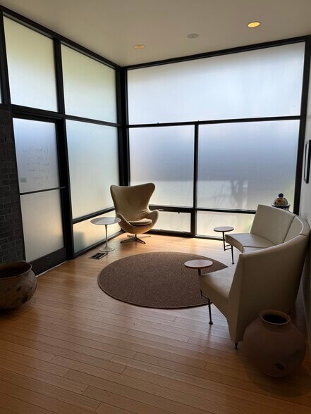 More Photos Of 2671 Appling Rd, Memphis Medical For Lease