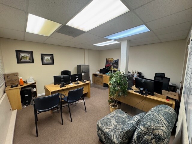 More Photos Of 1747 Citadel Plz, San Antonio Office For Sale