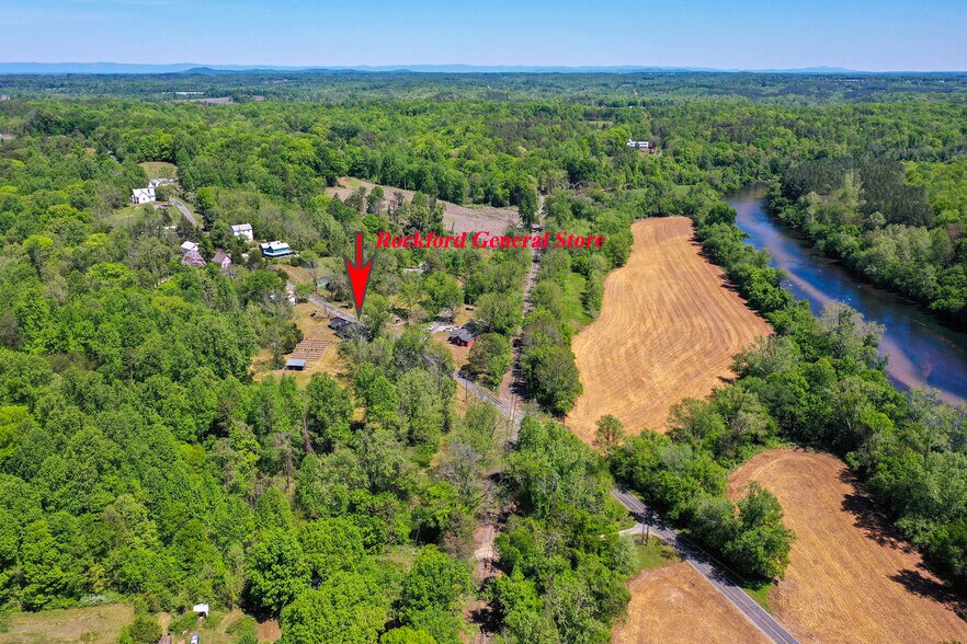 More Photos Of 5174 Rockford Rd, Dobson Freestanding For Sale