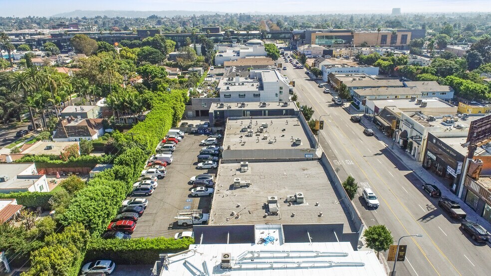 More Photos Of 2306-2328 Westwood Blvd, Los Angeles Storefront For Lease