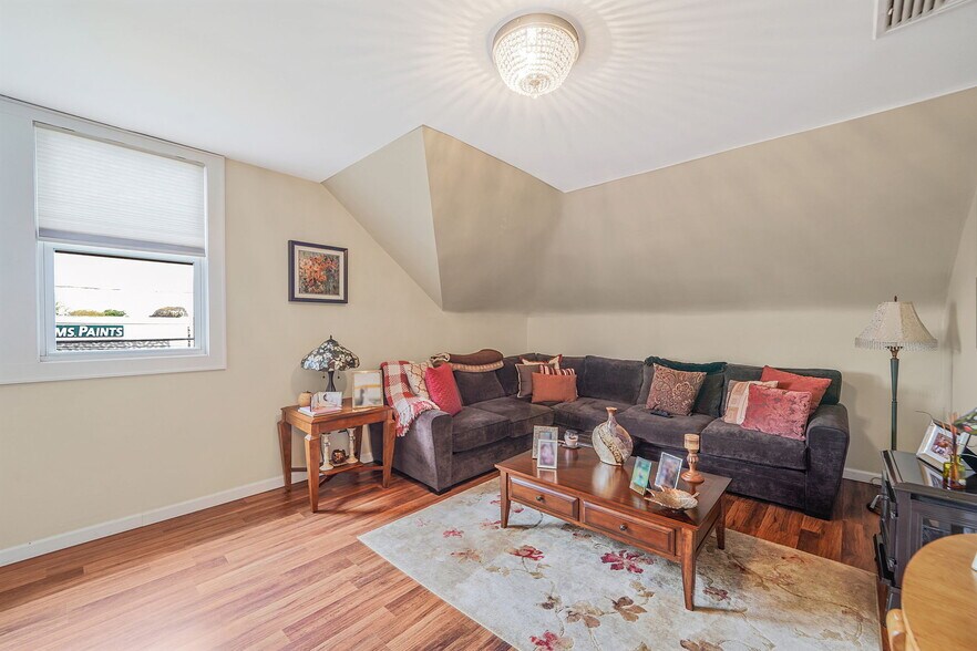 More Photos Of 2983 Long Beach Rd, Oceanside Medical For Sale