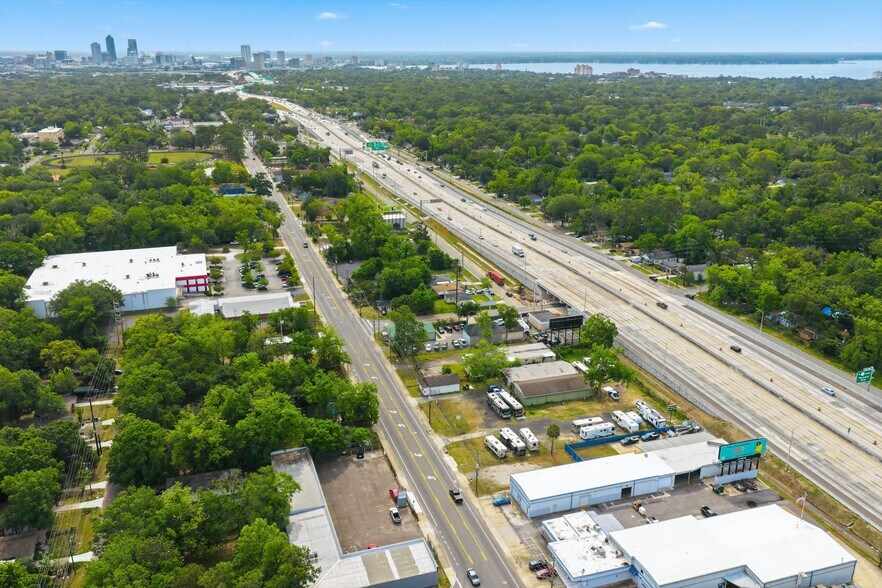 More Photos Of 3508 Lenox Ave, Jacksonville Office For Lease