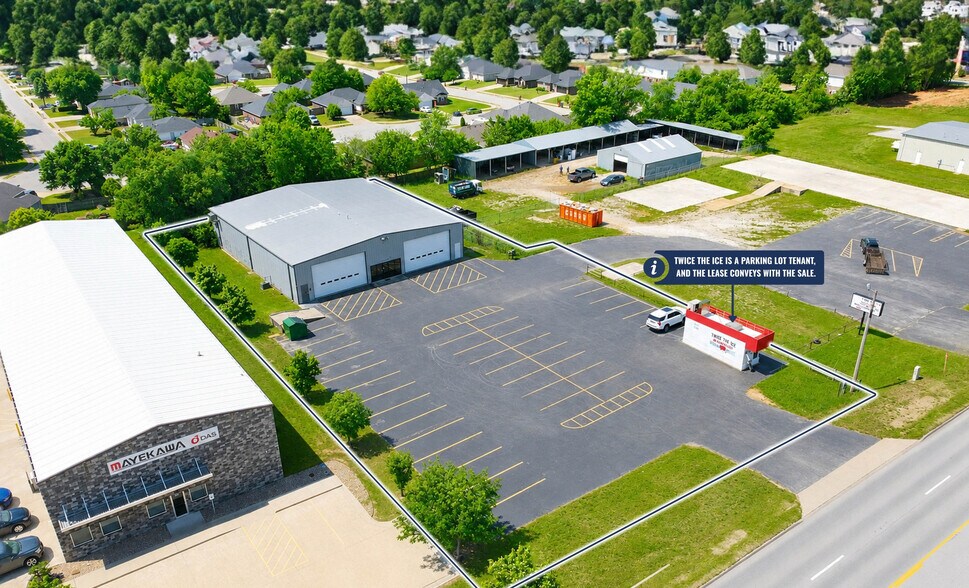 More Photos Of 2763 E Robinson Ave, Springdale Warehouse For Sale