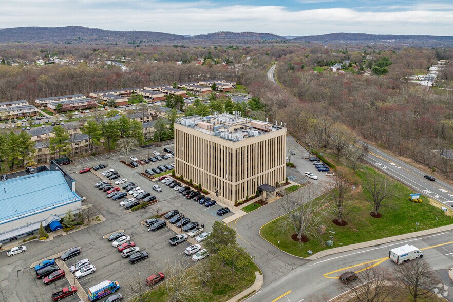 More Photos Of 20 Squadron Blvd, New City Office For Lease