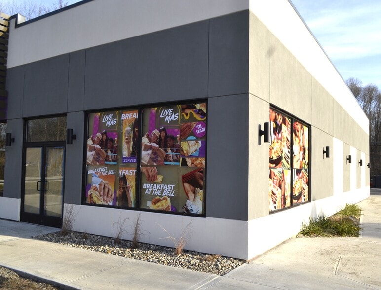 More Photos Of 3605 US-202 (Crompond Rd.), Cortlandt Manor Storefront Retail Office For Lease