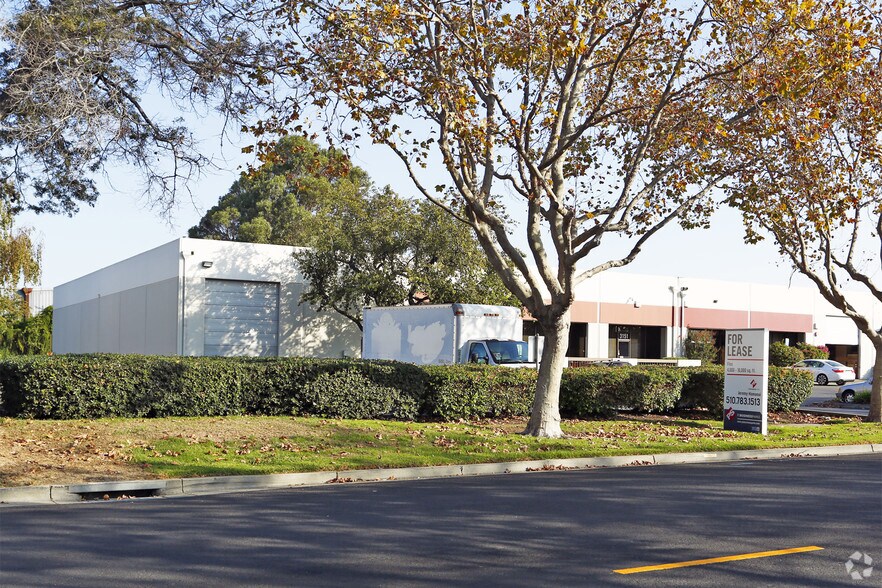 More Photos Of 3440-3464 Depot Rd, Hayward Unknown For Lease
