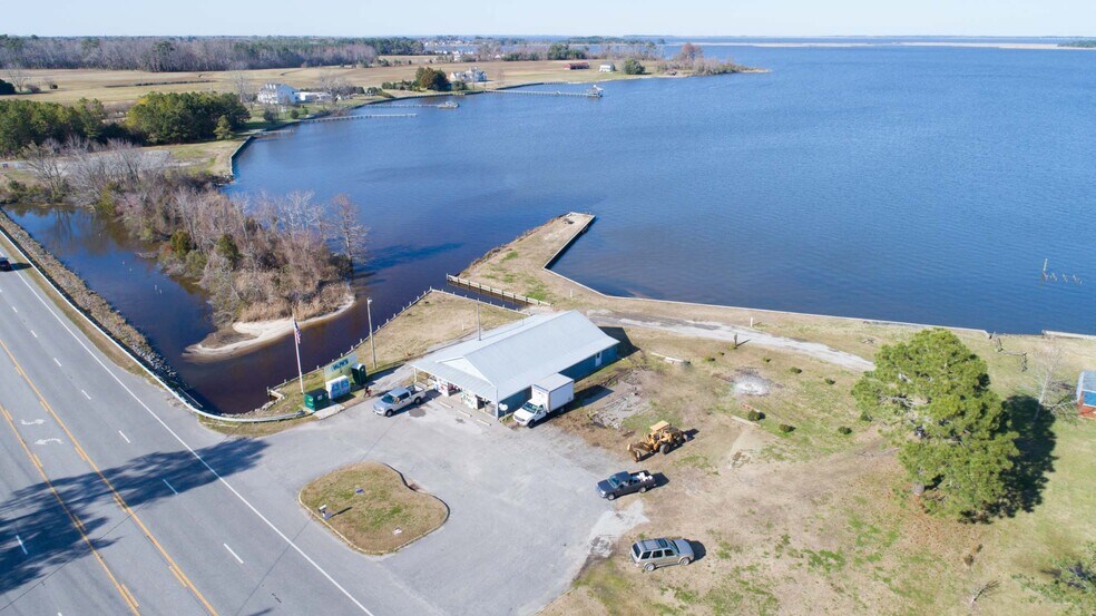 More Photos Of 3581 Caratoke Hwy, Maple Land For Sale