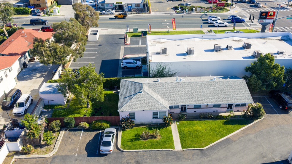 More Photos Of 1085-1093 Third Ave, Chula Vista Freestanding For Sale