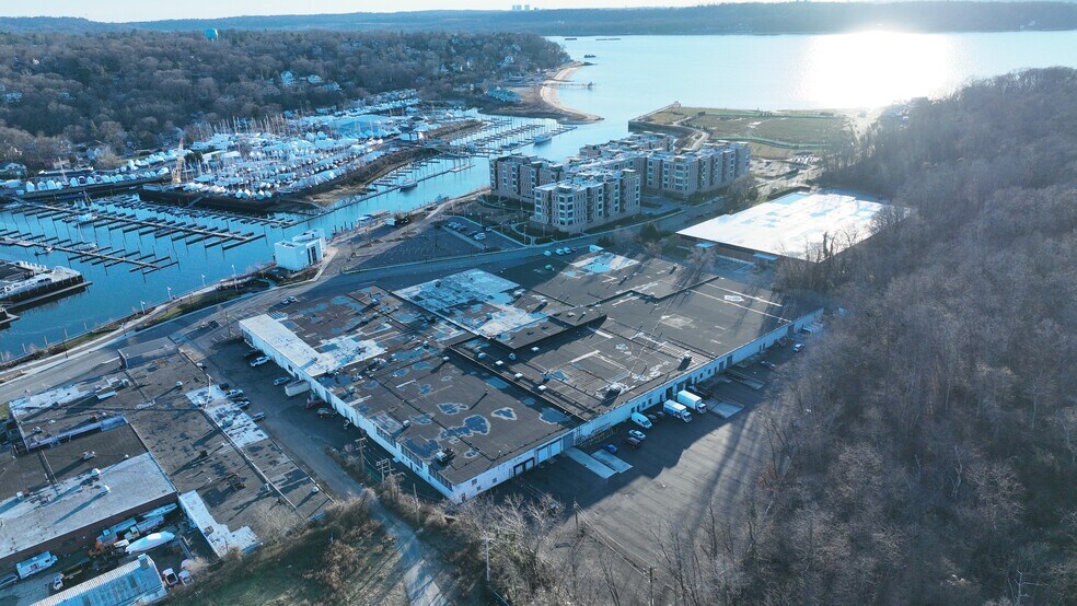 More Photos Of 18-38 Garvies Point Rd, Glen Cove Warehouse For Lease