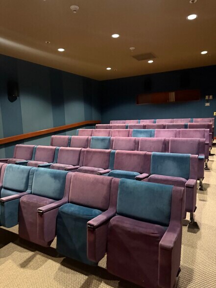 More Photos Of 1134 Kline St, La Jolla Public Library For Lease