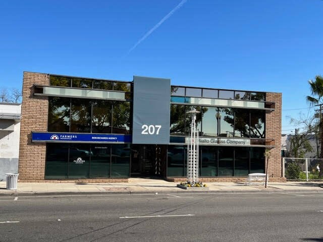More Photos Of 207 S Riverside Ave, Rialto Office For Lease