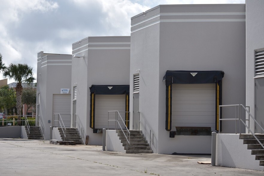 More Photos Of 71-79 Mid Cape Ter, Cape Coral Unknown For Lease