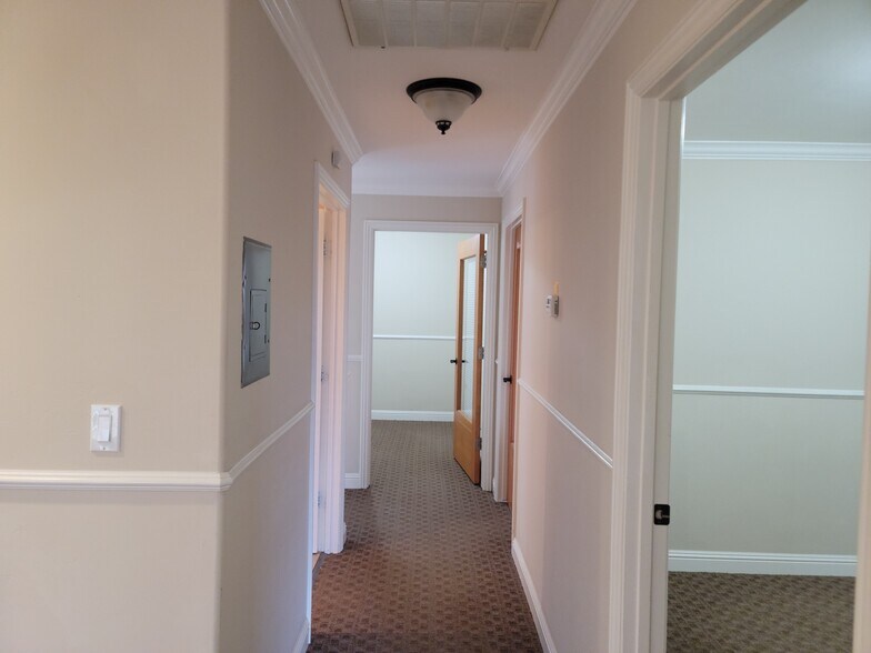More Photos Of 4130-4136 Grass Valley Hwy, Auburn Office Residential For Lease