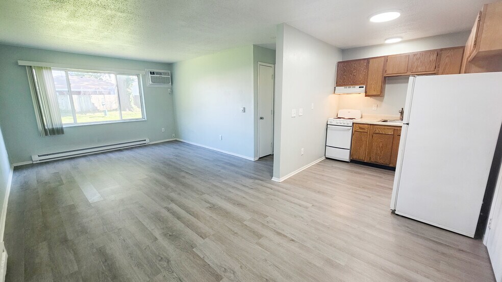 More Photos Of 3315 E 15th St, Des Moines Apartments For Sale