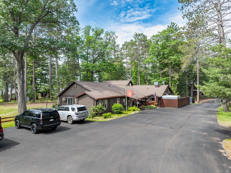 More Photos Of 8599 Big Saint Germain Cir, Saint Germain Restaurant For Sale