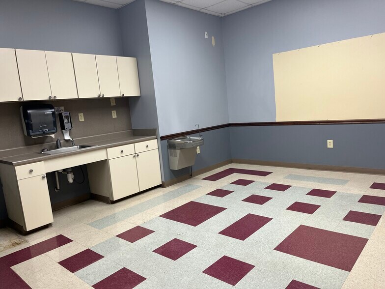 More Photos Of 1649 Gordon Hwy, Augusta Medical For Sale