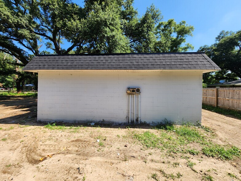More Photos Of 3101 W Mallory St, Pensacola Apartments For Sale