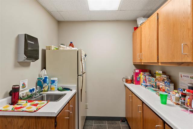 More Photos Of 120 Wilshire Blvd N, Stevens Point Office For Sale