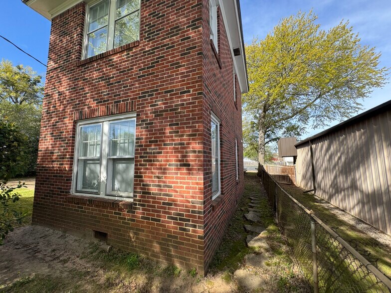 More Photos Of 436 S Fannin Ave, Tyler Office Residential For Sale