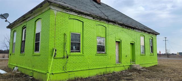 More Photos Of 3071 Worth Rd, Standish Schools For Sale