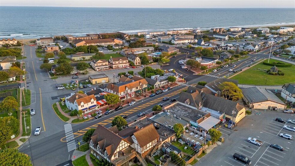 More Photos Of 18 N Shore Rd, Montauk Apartments For Sale