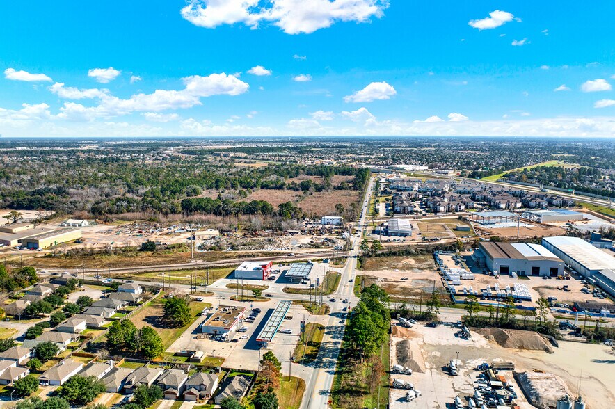 More Photos Of 11709 Boudreaux Rd, Tomball Storefront For Lease