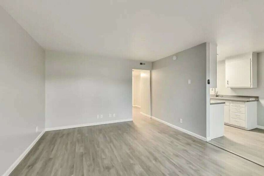 More Photos Of 642 S 7th St, San Jose Apartments For Sale