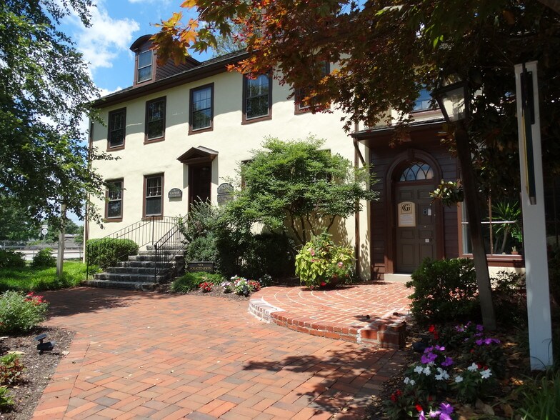 More Photos Of 3701 Kennett Pike, Greenville Medical For Lease