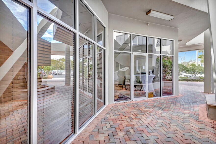 More Photos Of 2151 S Alternate A1A Hwy, Jupiter Medical For Sale